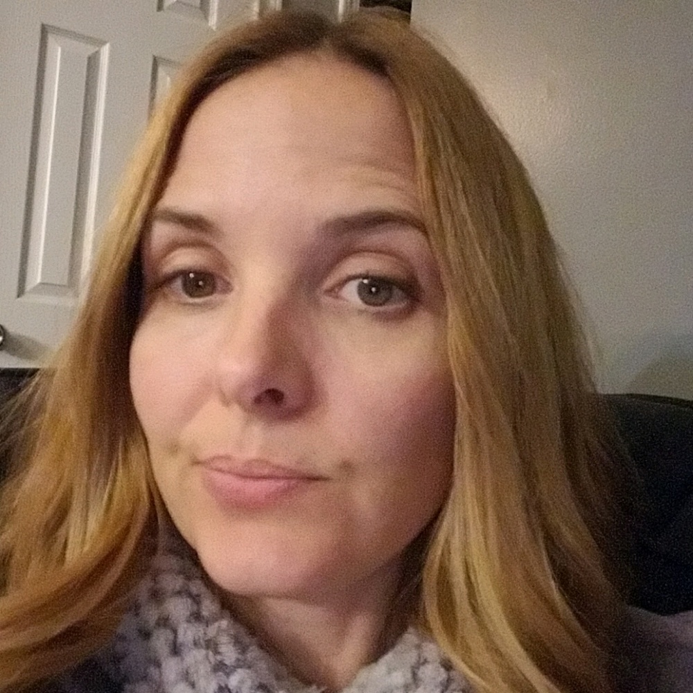 Meet your Posher, Jennifer